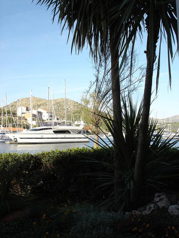 Apartments Olea Marina Exterior foto